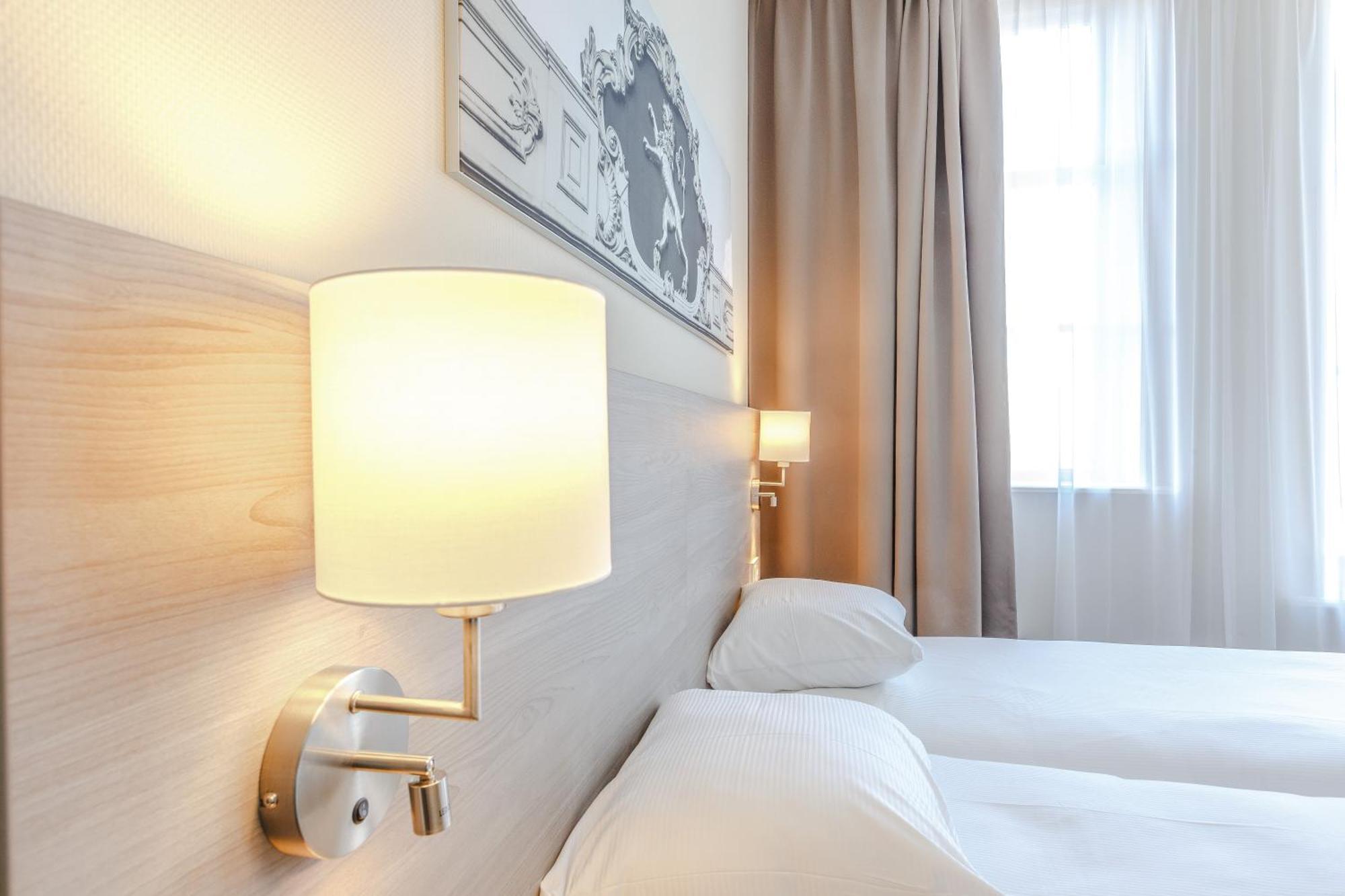 Fletcher Hotel Paleis Stadhouderlijk Hof Leeuwarden Luaran gambar